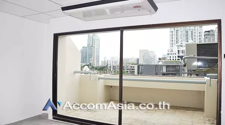5  Office Space For Rent in Ploenchit ,Bangkok BTS Chitlom at Piya Place AA16012